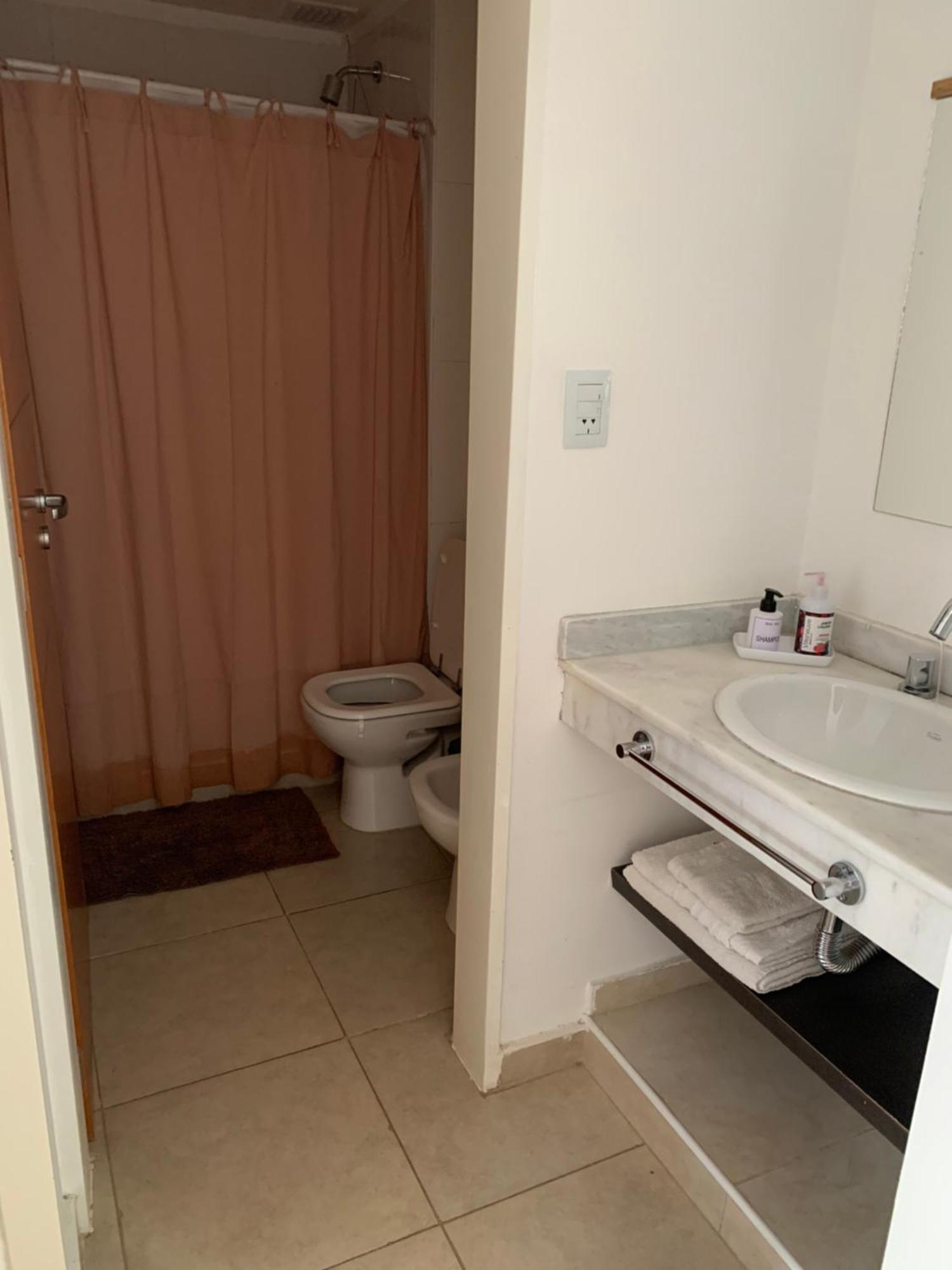 Dto Nuevo Barrio Universitario II , Wifi Y Cochera-Check In Express-Pet Friendly Bahía Blanca Exteriör bild